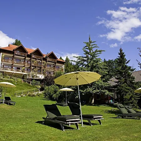 Hotel Kleines Kärnten 4*